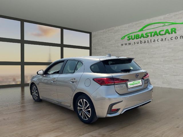 LEXUS CT 200h CT 200h CT Business 100KW (136CV)