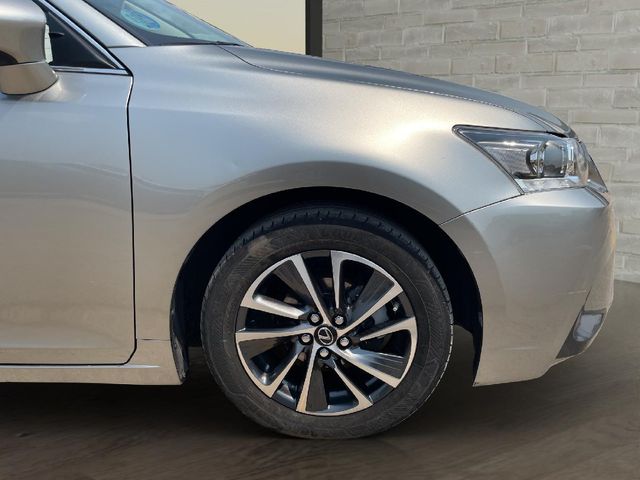 LEXUS CT 200h CT 200h CT Business 100KW (136CV)