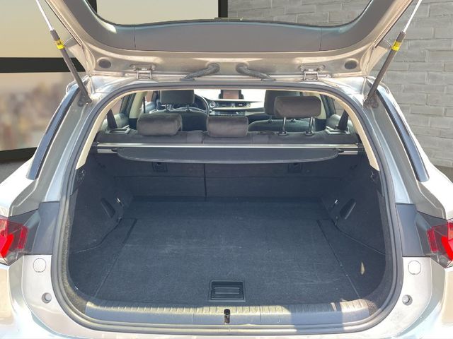 LEXUS CT 200h CT 200h CT Business 100KW (136CV)