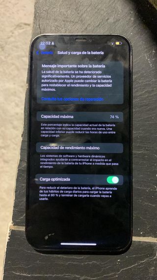 iPhone - Gris espacial
con su caja 
