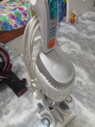 Aspirapolvere lavapavimenti vapore