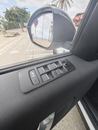 LAND_ROVER Discovery Sport 2.0D I4- 150 PS AWD MHEV AT Standard