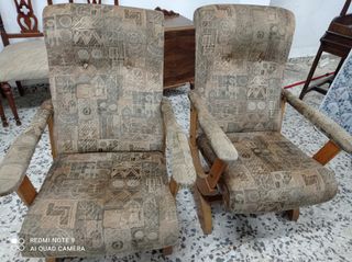 Mobili in legno in stile retrò