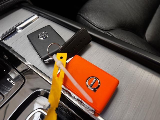 VOLVO XC90 2.0 B5 D AWD Momentum Auto