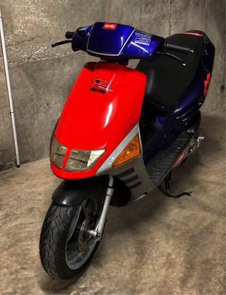 APRILIA SR 50 Replica  Loris Reggiani / ORIGINAL