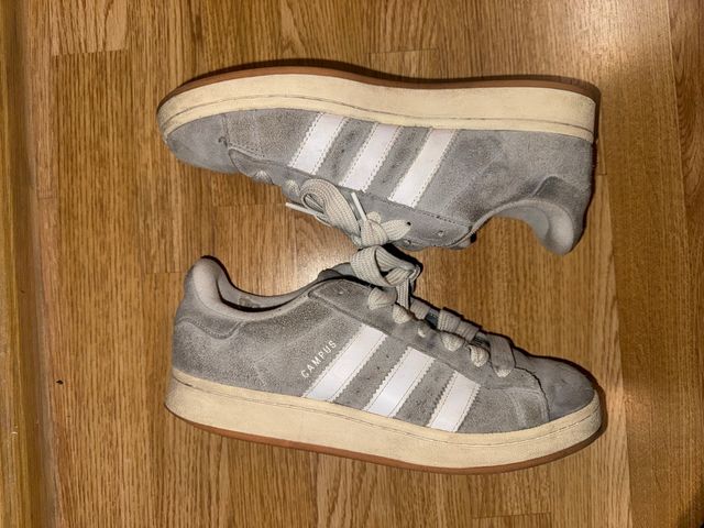 Zapatillas Adidas Campus Gris usadas