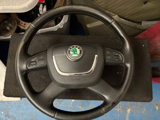 Volante Skoda piel multifunción