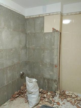Solador, alicatador. Reformas.