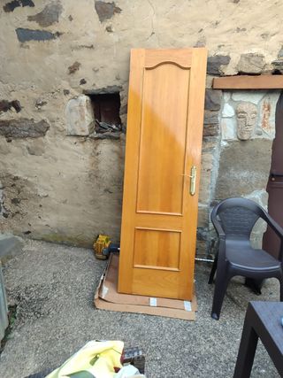 Puerta madera maciza roble