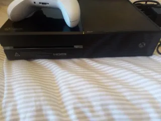 Xbox One - consola negra