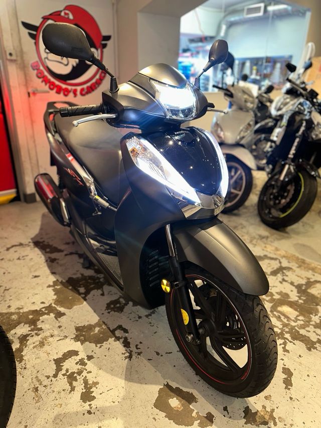 HONDA SH 300 2017 ABS