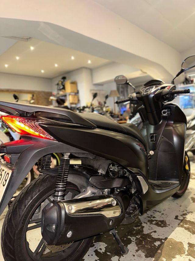 HONDA SH 300 2017 ABS