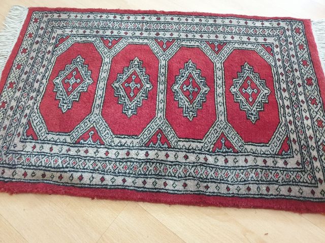 Alfombra granate, estilo pakistani de lana 90x60