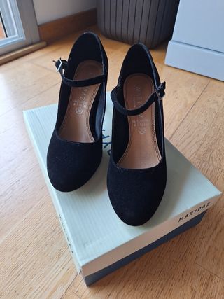 Salones Marypaz negros