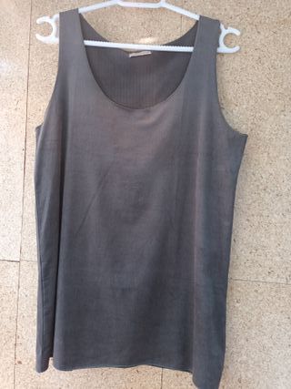 Conjunto TERIA YABAR - Top y Chaqueta Gris