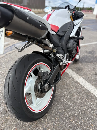 Despiece Yamaha YZF R1 R6 manetas
