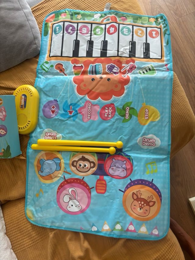 Alfombra Piano Infantil + Tambor