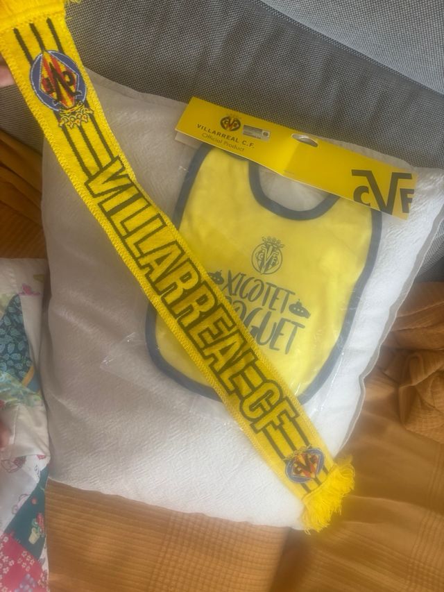 Villarreal C.F.: babero y bufanda bebé
