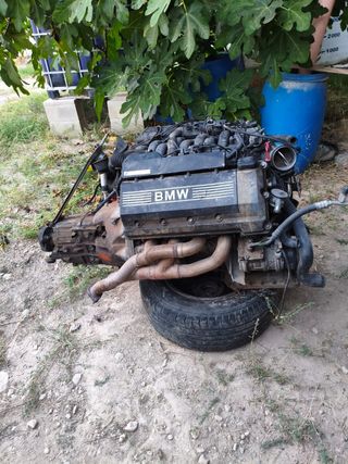 Motor BMW V8 M60B30 manual