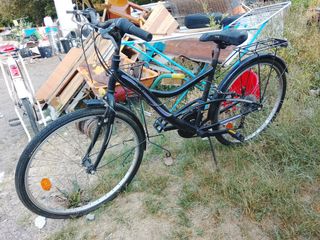 Bicicleta montaña negra