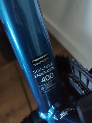 Bicicleta carretera Merida, regalo rodillo Tacx