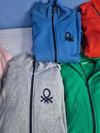 Chandales benneton unisex
