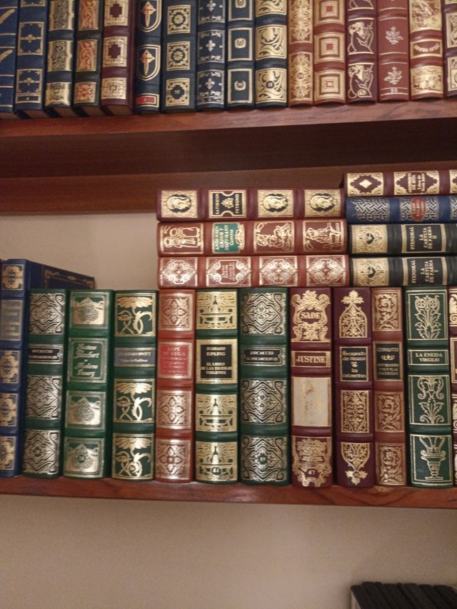 60 títulos distintos