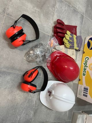 Material de albañil y de obra.