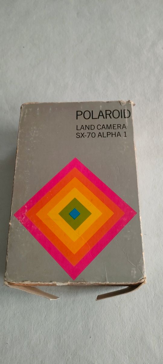 Polaroid SX-70 Alpha 1: Macchina fotografica