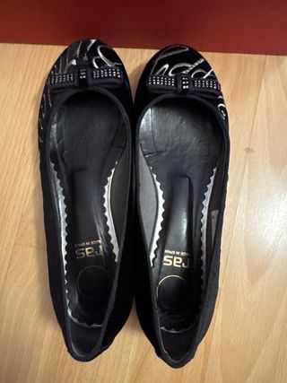 Manoletinas RAS negras terciopelo