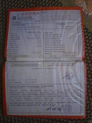 Mercedes Atego 1823  pluma, enganche, caja larga.