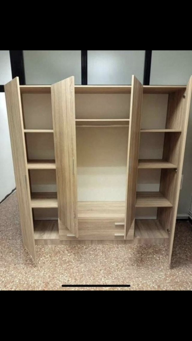 Armario/roperos puertas NUEVOS OPORTUNIDAD
