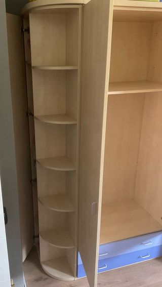 URGE VENTA Armario beige y azul
