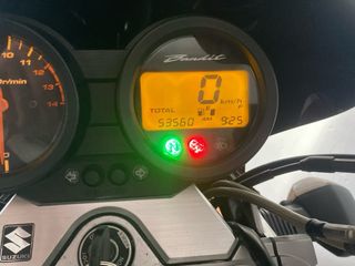 Suzuki Bandit 650 (2005) - Negra 54.000k