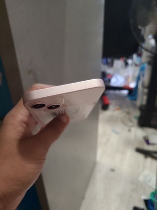 iPhone 13 Rosa 128GB - 92% Batería