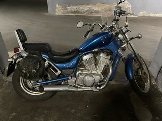 Suzuki Intruder 750 Azul