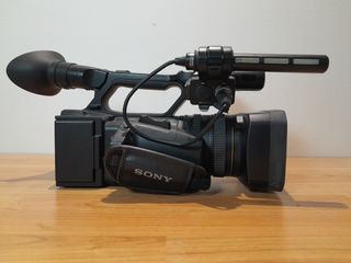 Sony NXCAM HXR-NX5: Cámara de Vídeo Profesional.