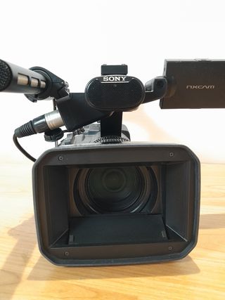 Sony NXCAM HXR-NX5: Cámara de Vídeo Profesional.