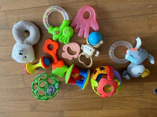 Juguetes bebé - Sonajeros y mordedores