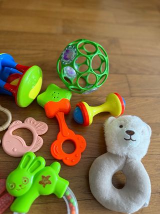 Juguetes bebé - Sonajeros y mordedores