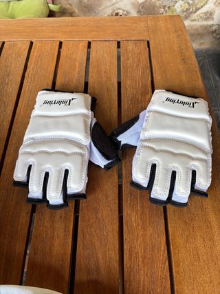 Guantillas boxeo King Kong blancas