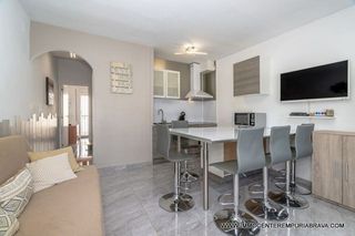 Casa adosada en venta en Empuriabrava en Castelló d´Empúries