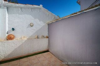 Casa adosada en venta en Empuriabrava en Castelló d´Empúries