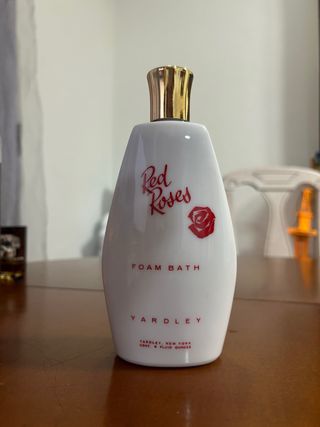 Yardley Red Roses – Foam Bath. Perfume Vintage