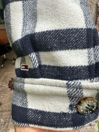 Abrigo Tommy Hilfiger cuadros
