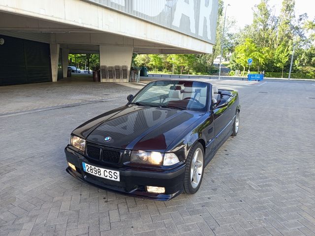 BMW 320 i Cabrio m 1994