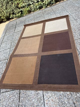 Alfombra rectangular - Beige y marrón