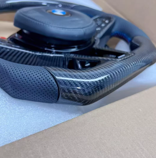 Volante BMW M Carbono