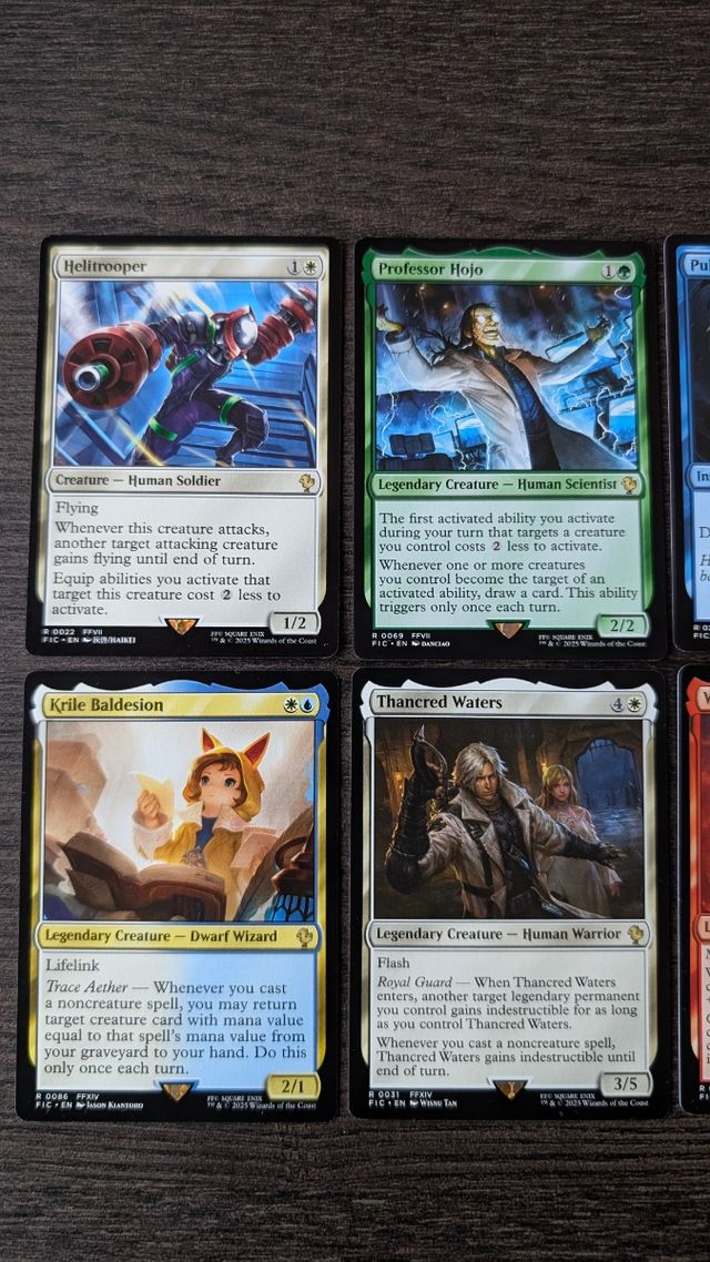 8 cartas Final Fantasy Commander