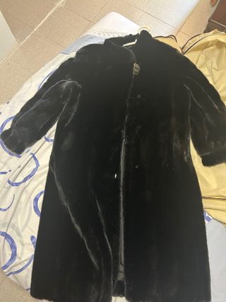 Abrigo de imitación visón negro